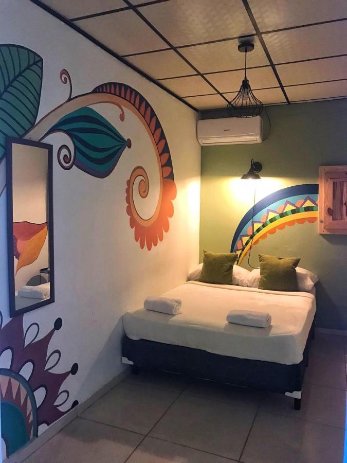 Hostal & Cafe Travelers Santiago de Veraguas Exterior foto